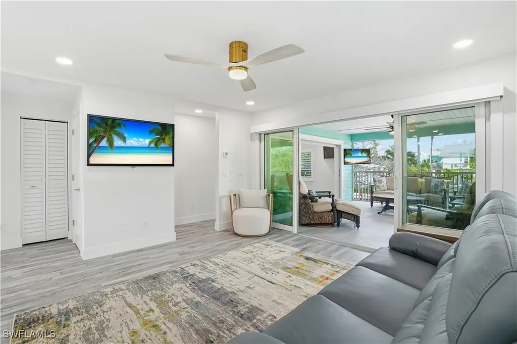 270 Dundee Road Fort Myers Beach FL 33931