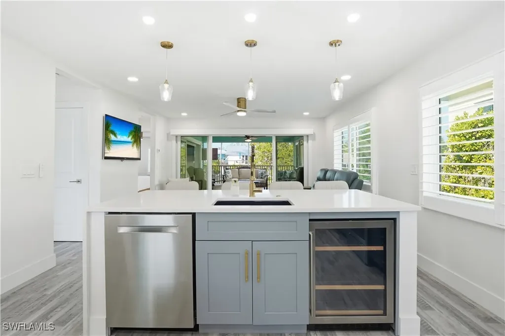 270 Dundee Road Fort Myers Beach FL 33931