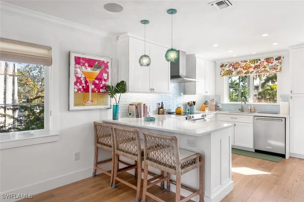 320 14th Avenue S Naples FL 34102