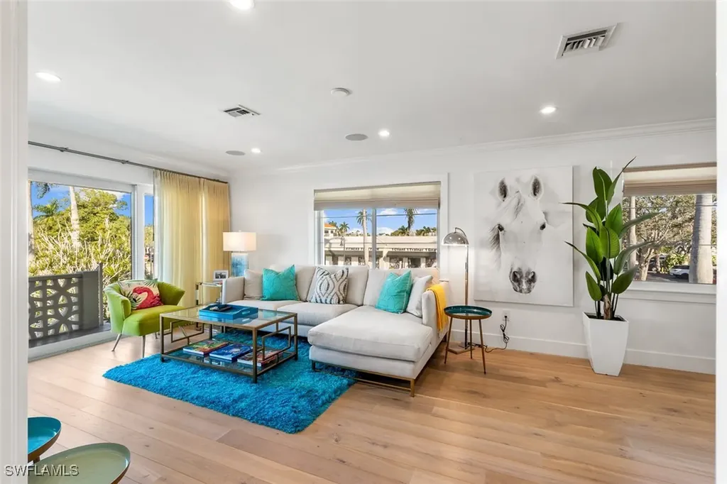 320 14th Avenue S Naples FL 34102