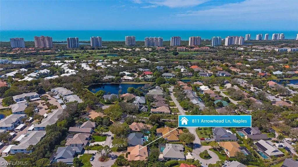 811 Arrowhead Lane Naples FL 34108