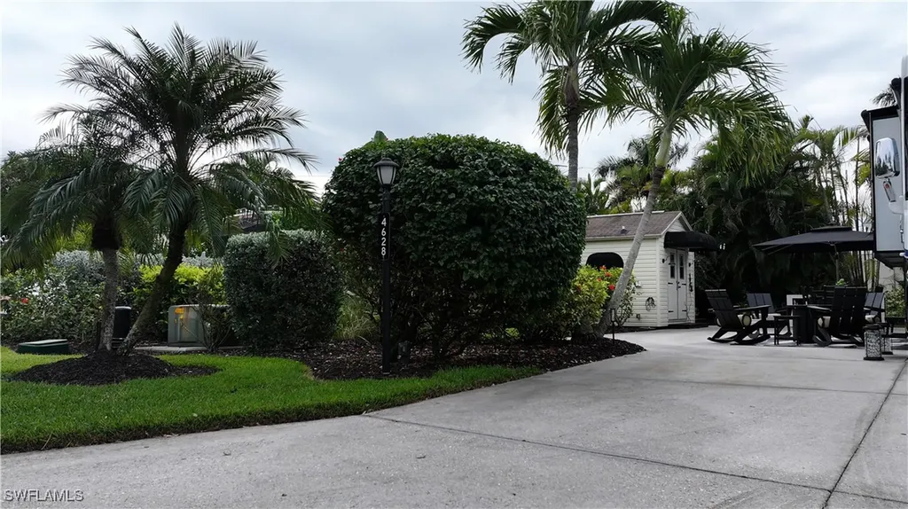 4628 Southern Breeze Drive Naples FL 34114