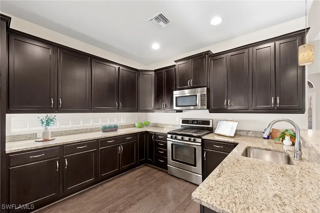 9174 Astonia Way Estero FL 33967