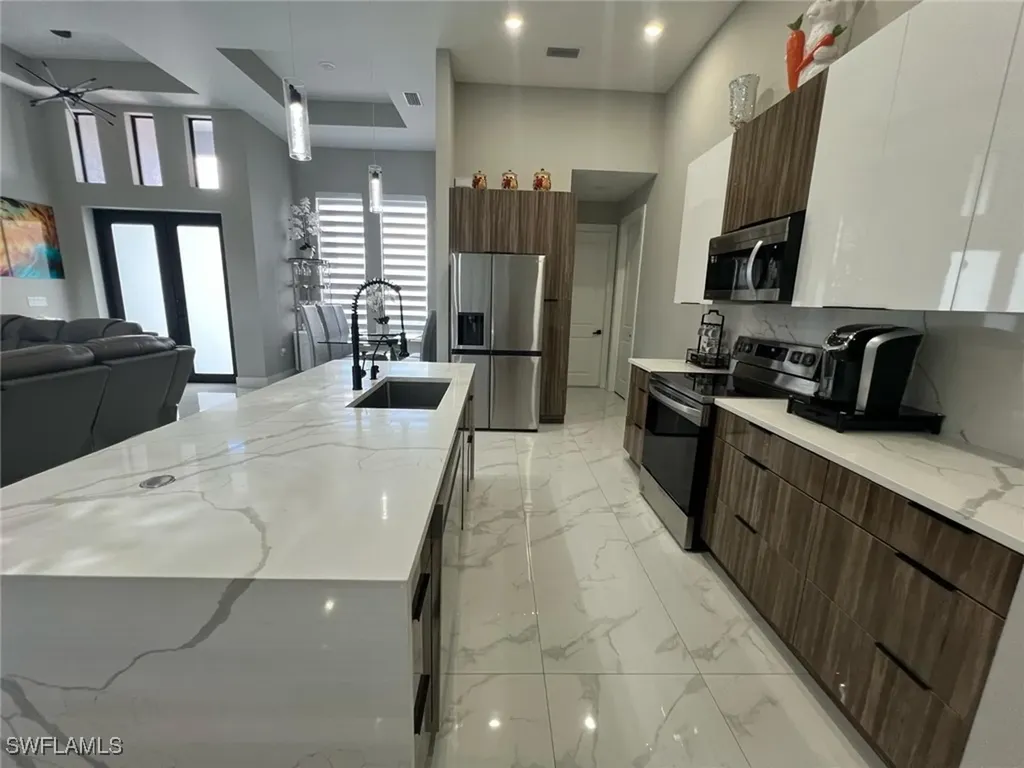 128 Nelson Road N Cape Coral FL 33993