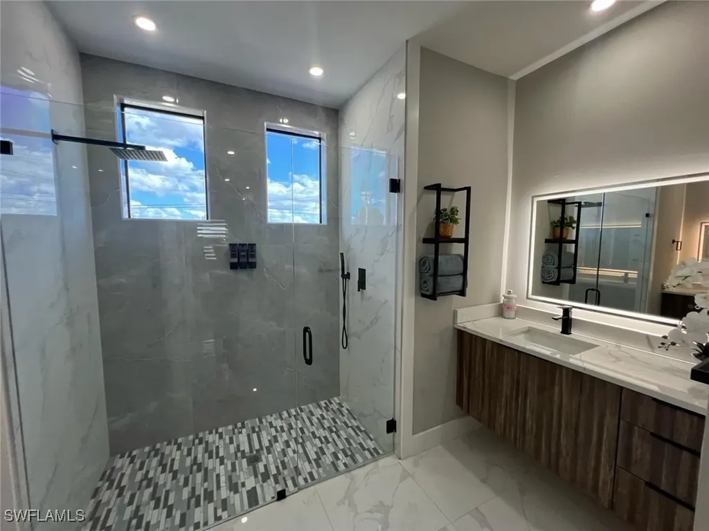 128 Nelson Road N Cape Coral FL 33993