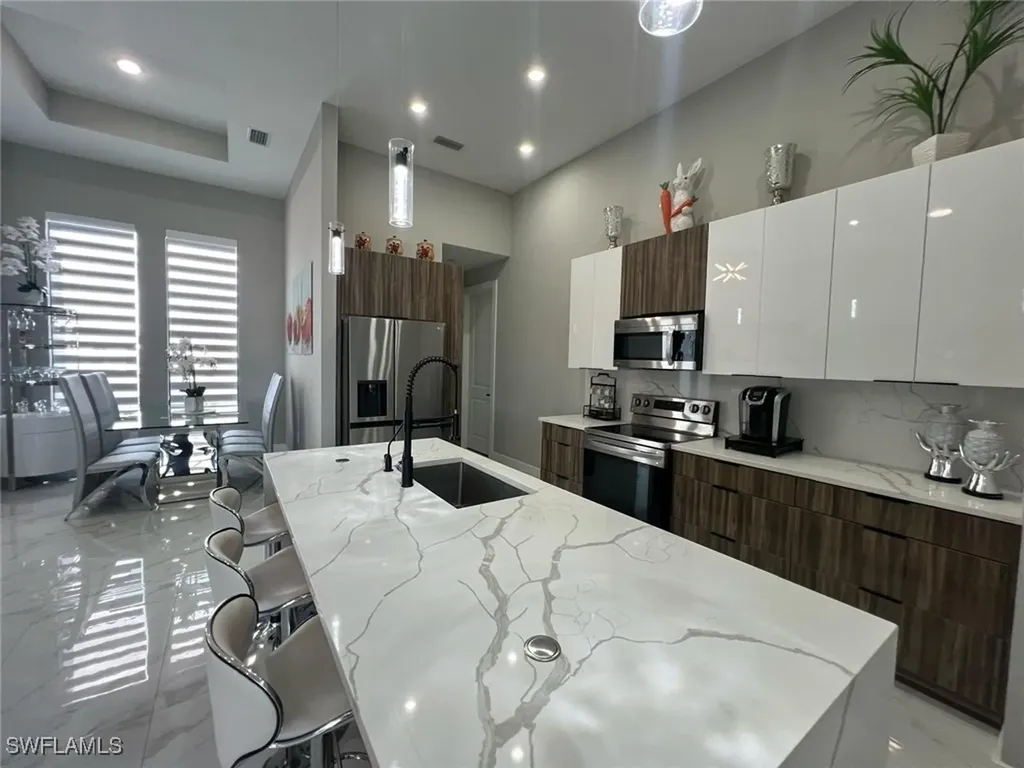 128 Nelson Road N Cape Coral FL 33993