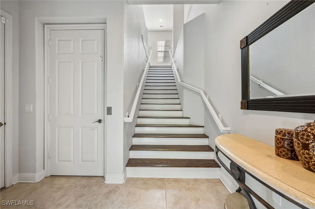 7859 Hawthorne Terrace Naples FL 34113