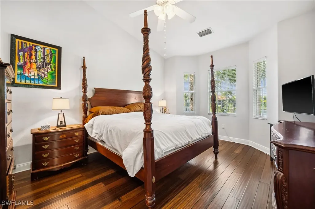 7859 Hawthorne Terrace Naples FL 34113