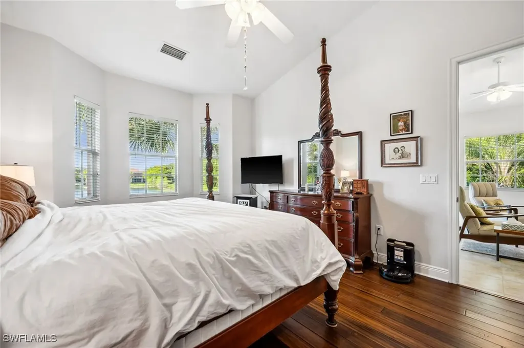 7859 Hawthorne Terrace Naples FL 34113