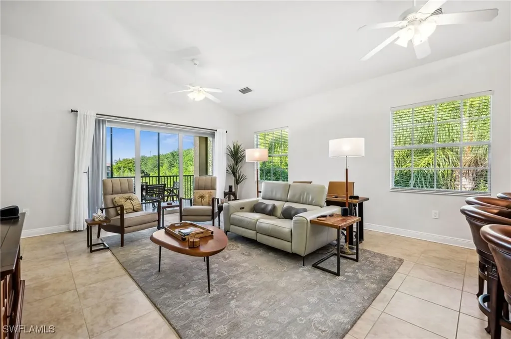 7859 Hawthorne Terrace Naples FL 34113