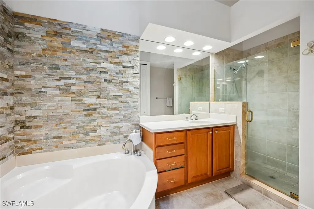 7859 Hawthorne Terrace Naples FL 34113