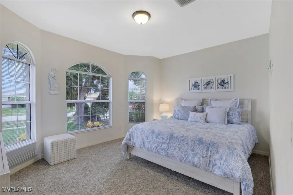 363 Columbus Way Marco Island FL 34145