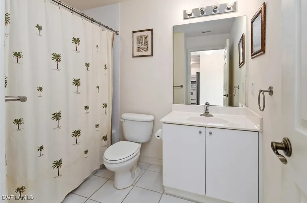 4510 Botanical Place Circle Naples FL 34112