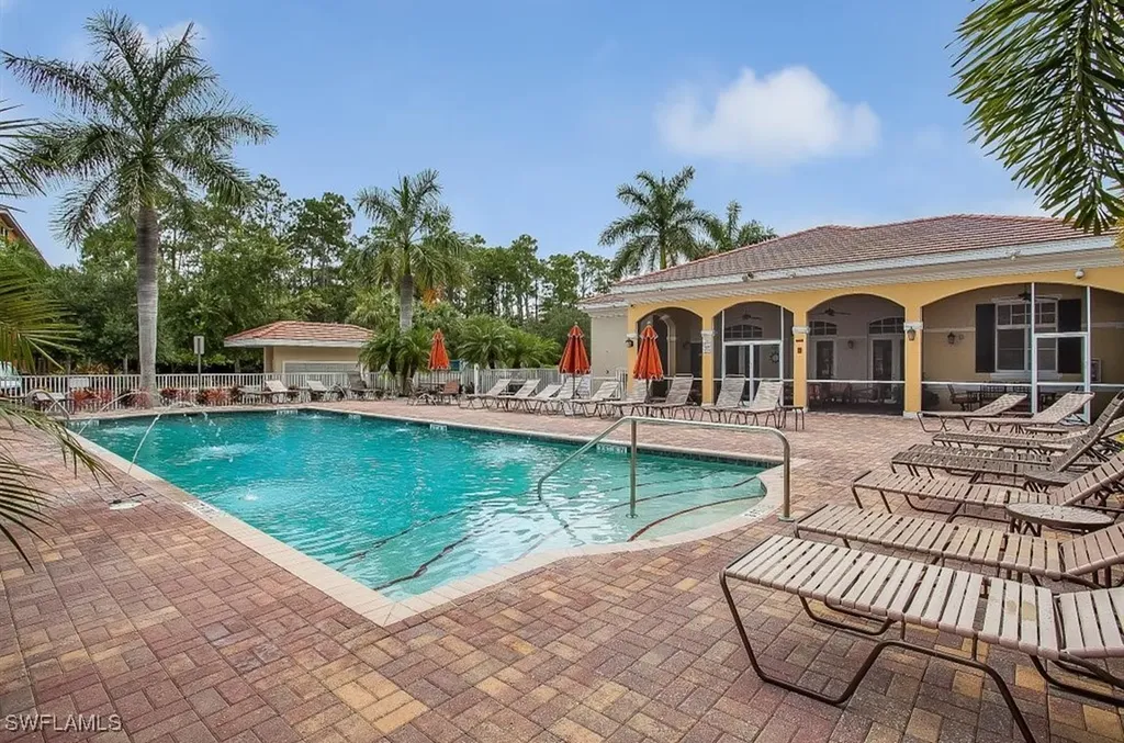 4510 Botanical Place Circle Naples FL 34112