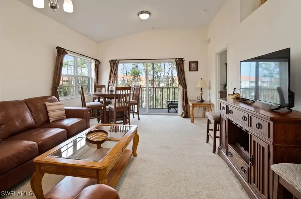 4510 Botanical Place Circle Naples FL 34112