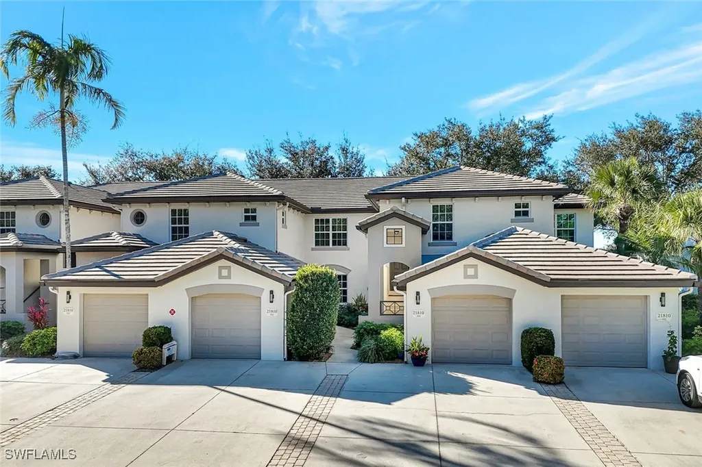 21810 Southern Hills Drive Estero FL 33928