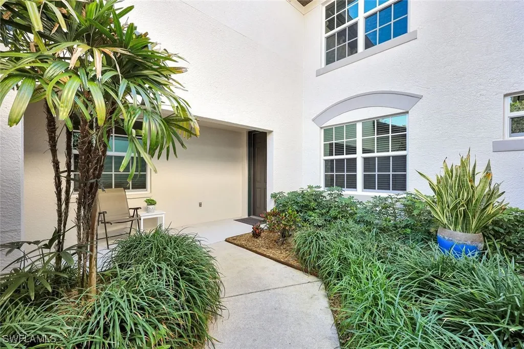 21810 Southern Hills Drive Estero FL 33928