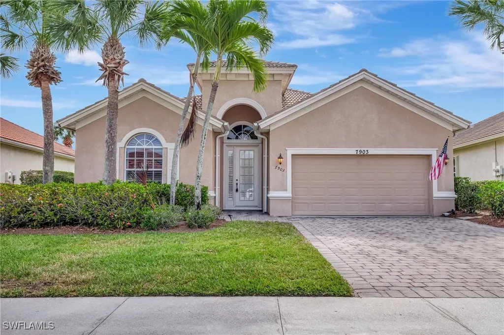 7903 Founders Circle Naples FL 34104