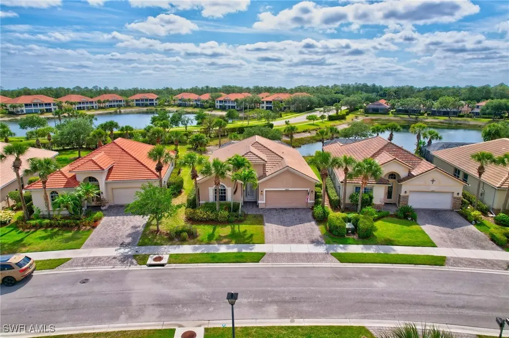 7903 Founders Circle Naples FL 34104