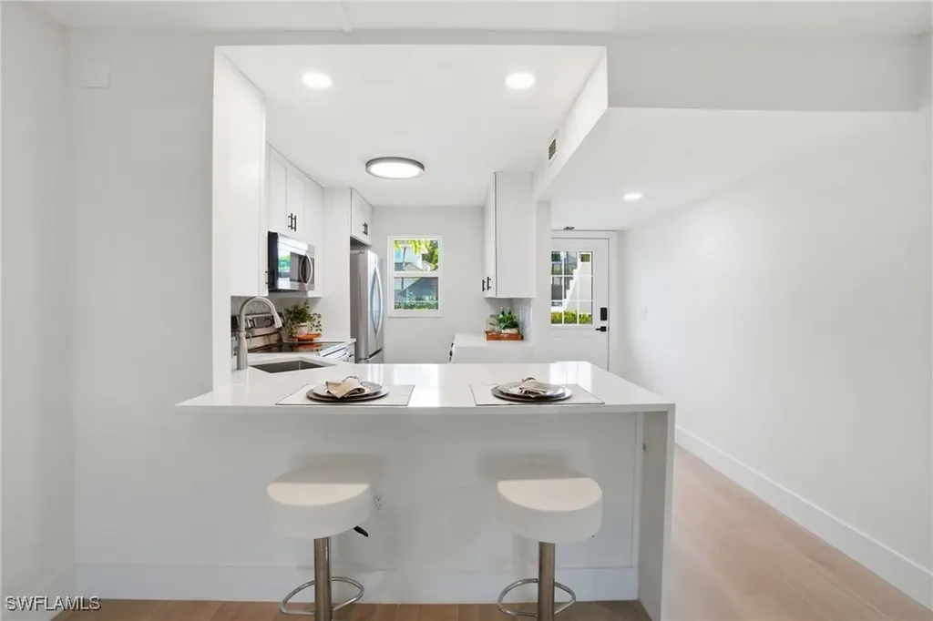 268 Banyan Boulevard Naples FL 34102