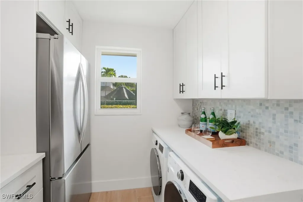 268 Banyan Boulevard Naples FL 34102