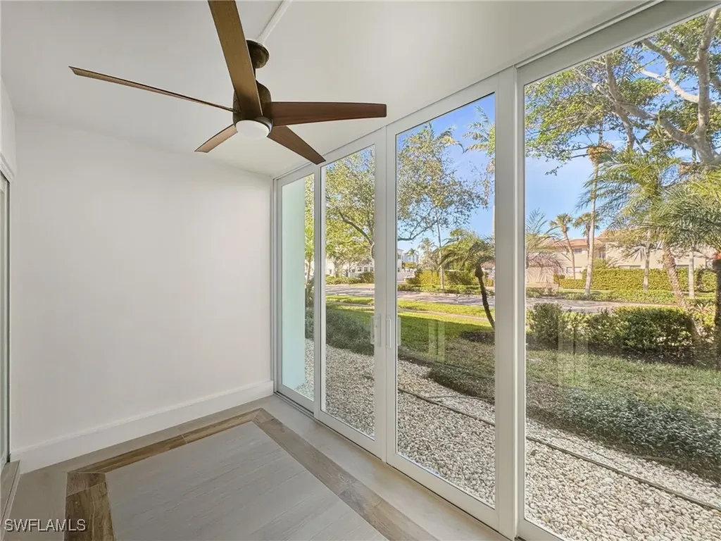 268 Banyan Boulevard Naples FL 34102