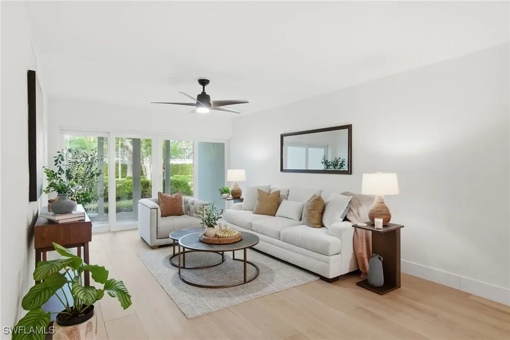 268 Banyan Boulevard Naples FL 34102