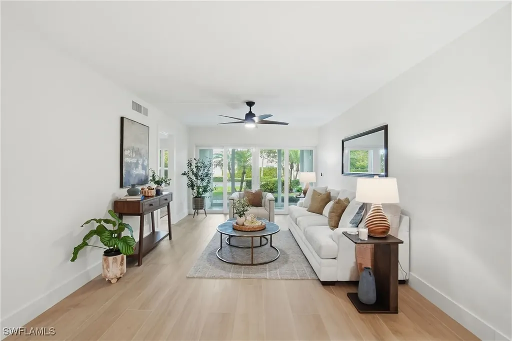 268 Banyan Boulevard Naples FL 34102