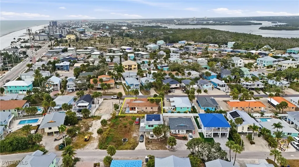 136 Madison Court Fort Myers Beach FL 33931