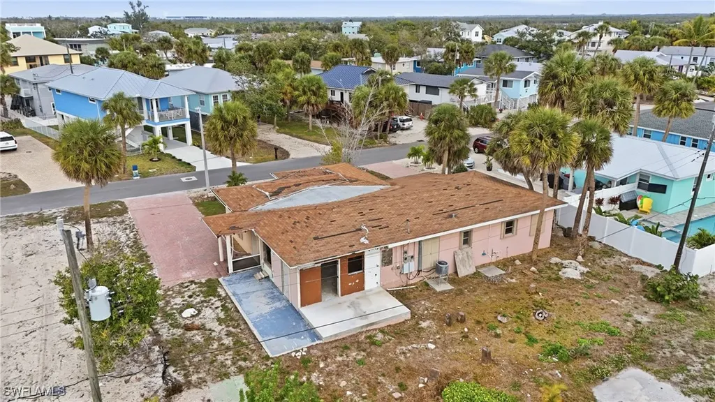 136 Madison Court Fort Myers Beach FL 33931