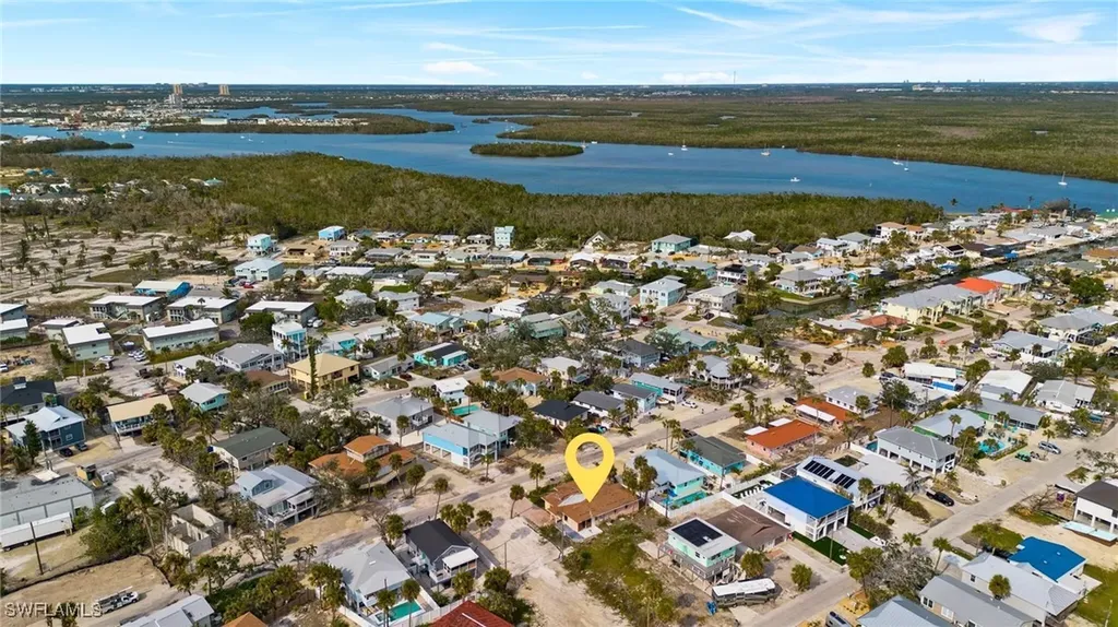 136 Madison Court Fort Myers Beach FL 33931