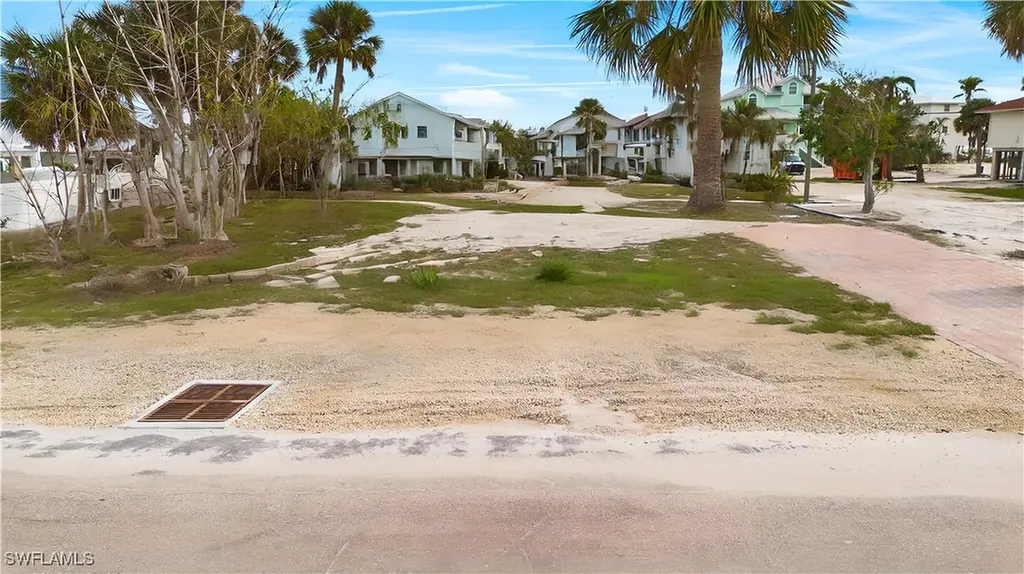 136 Madison Court Fort Myers Beach FL 33931