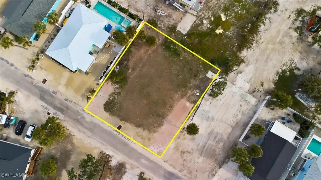 136 Madison Court Fort Myers Beach FL 33931