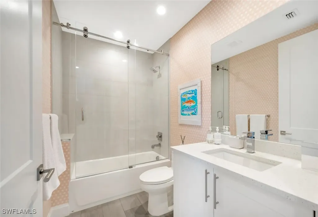 1111 Central Avenue Naples FL 34102