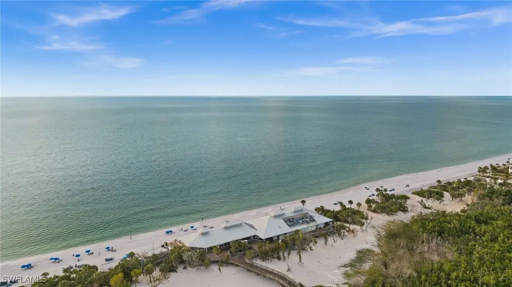 8787 Bay Colony Drive Naples FL 34108