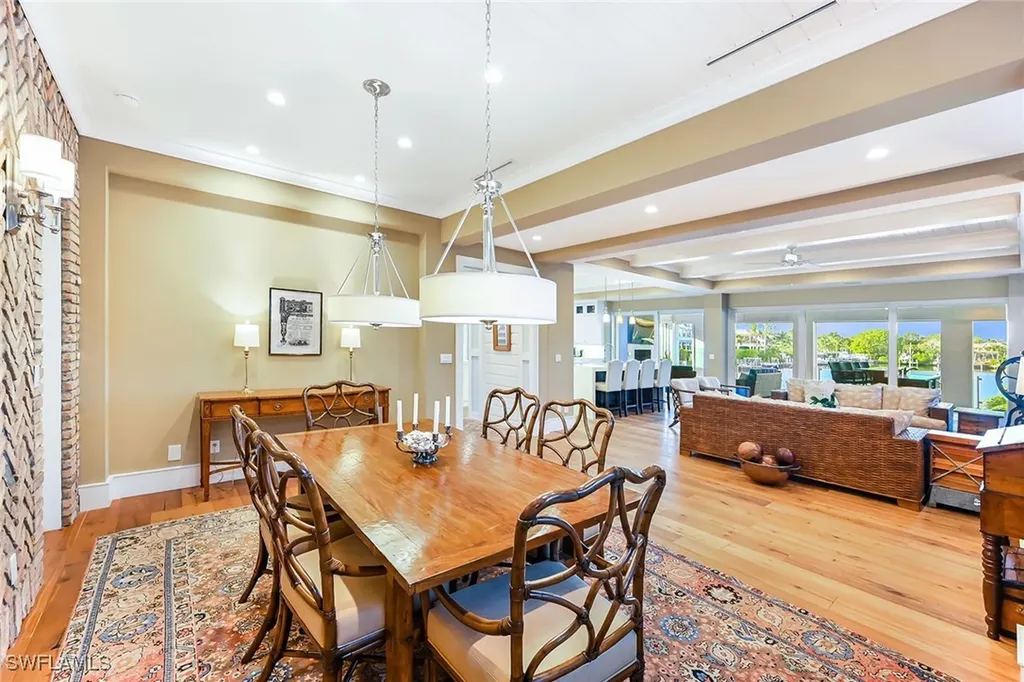 481 21st Avenue S Naples FL 34102