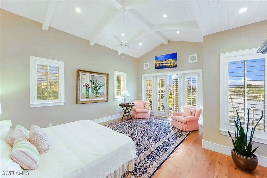 481 21st Avenue S Naples FL 34102