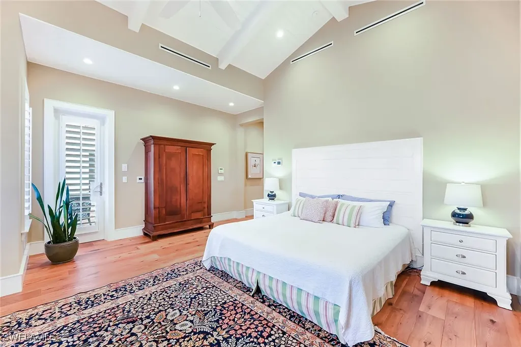 481 21st Avenue S Naples FL 34102