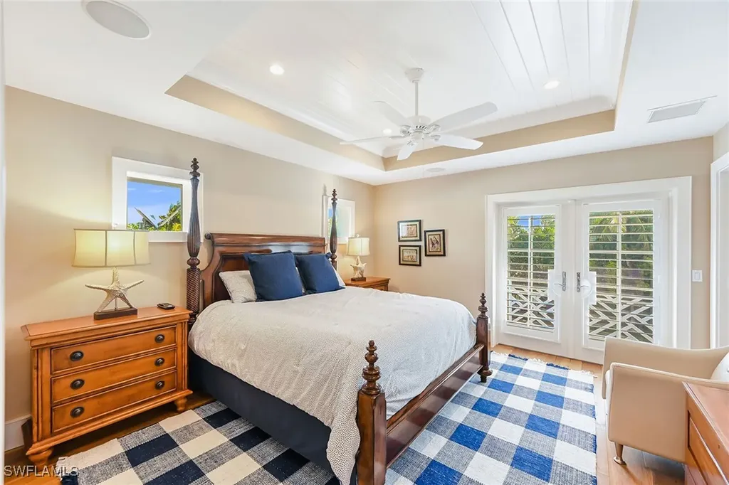 481 21st Avenue S Naples FL 34102