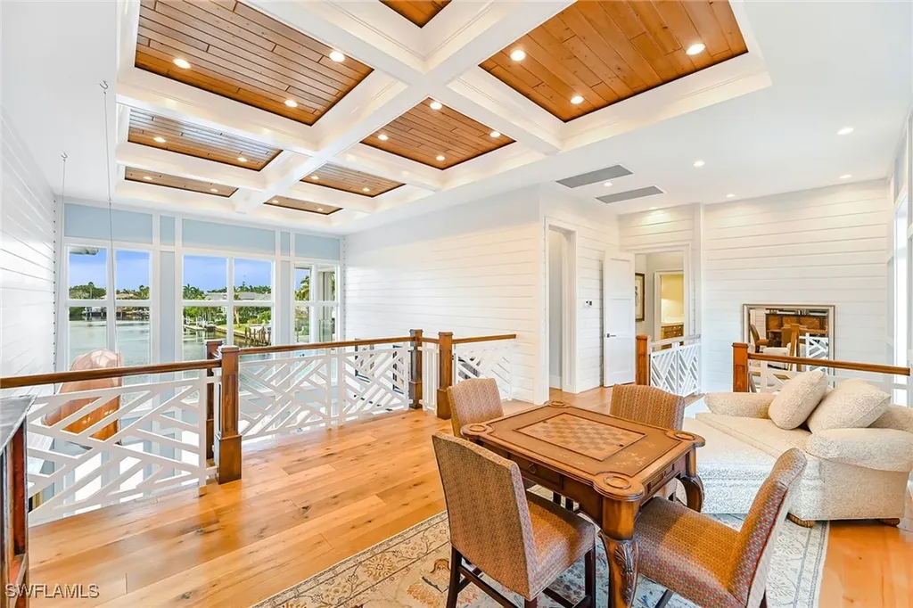481 21st Avenue S Naples FL 34102