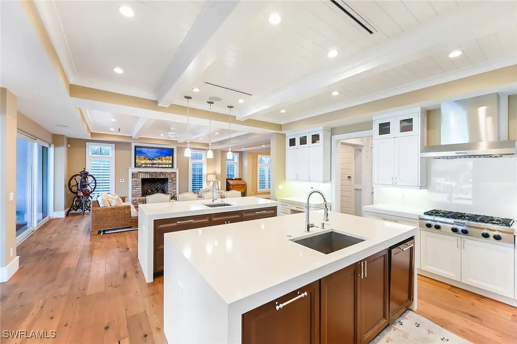 481 21st Avenue S Naples FL 34102