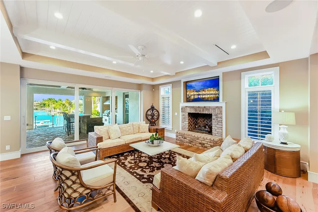481 21st Avenue S Naples FL 34102