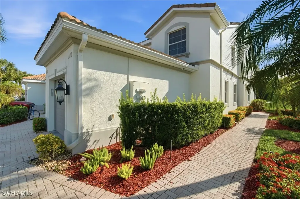 6842 Sterling Greens Drive Naples FL 34104
