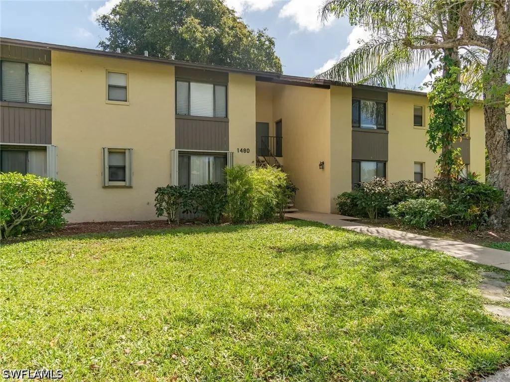 1480 Green Valley Circle Naples FL 34104