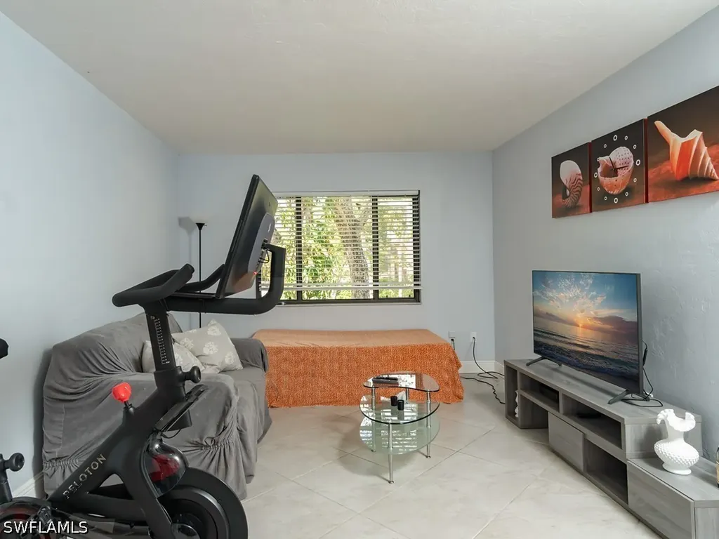 1480 Green Valley Circle Naples FL 34104