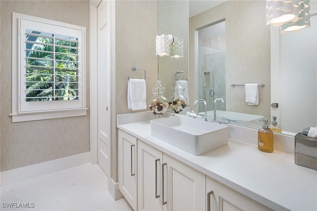 1040 2nd Street S Naples FL 34102