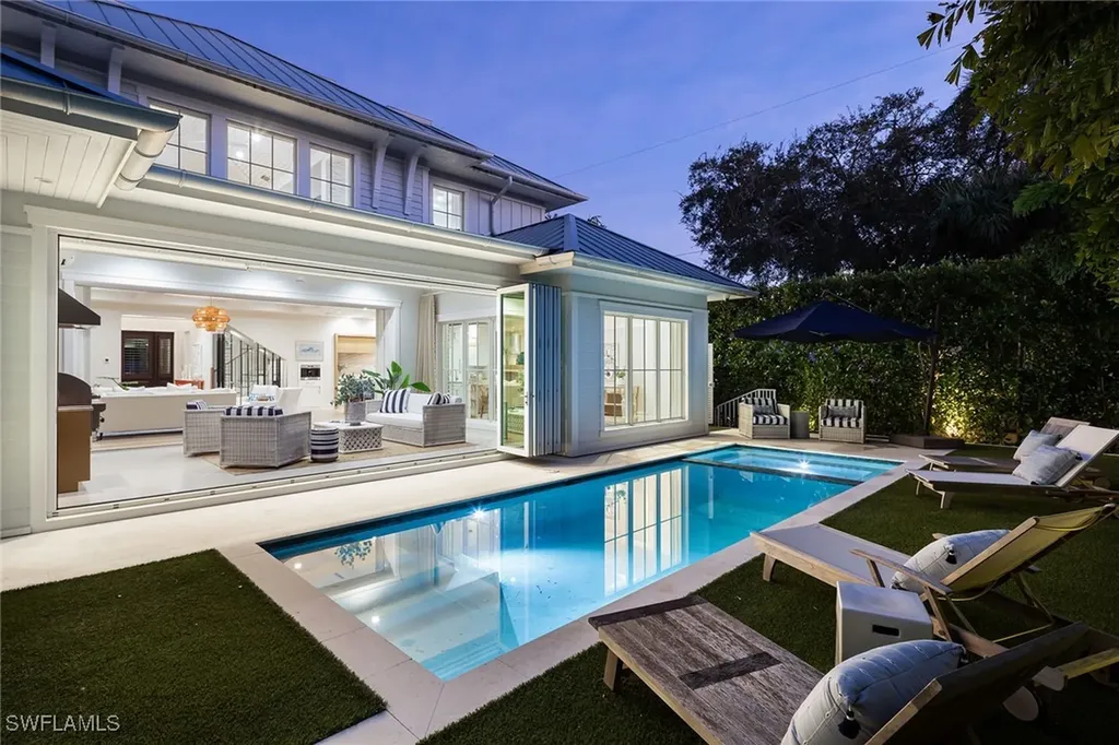 1040 2nd Street S Naples FL 34102