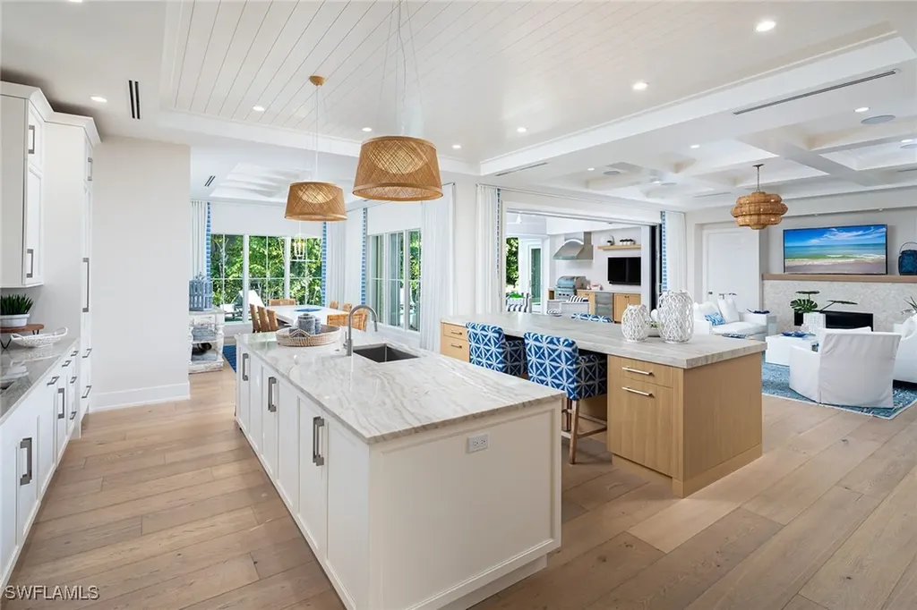 1040 2nd Street S Naples FL 34102