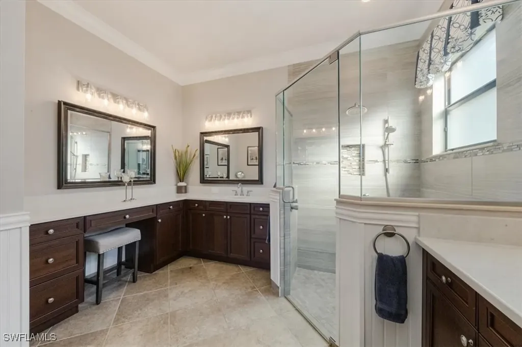 13867 Luna Drive Naples FL 34109