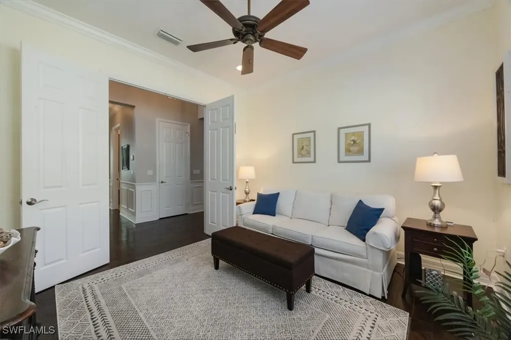 13867 Luna Drive Naples FL 34109